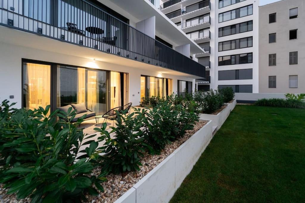 Green Garden Sauna Apartment Brno Exterior foto